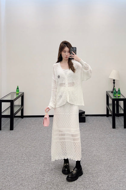 L*♥2025 new product Hollow cardigan and skirt set