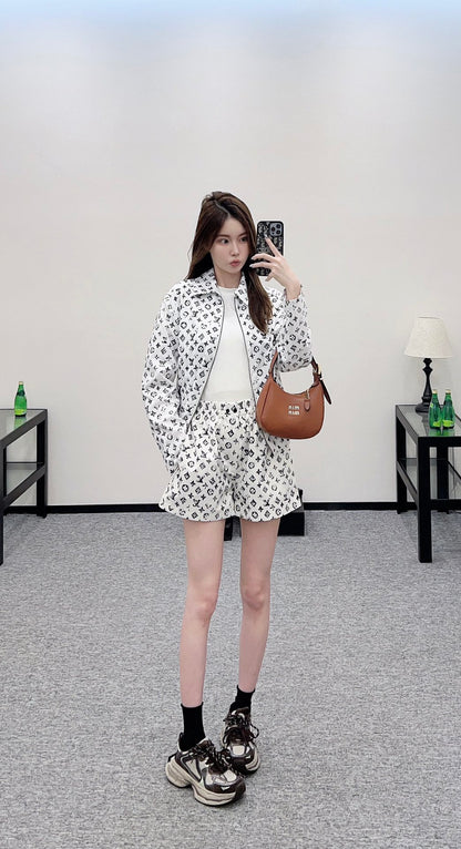 Louis *♥2025 new products Jacket, coat and shorts set