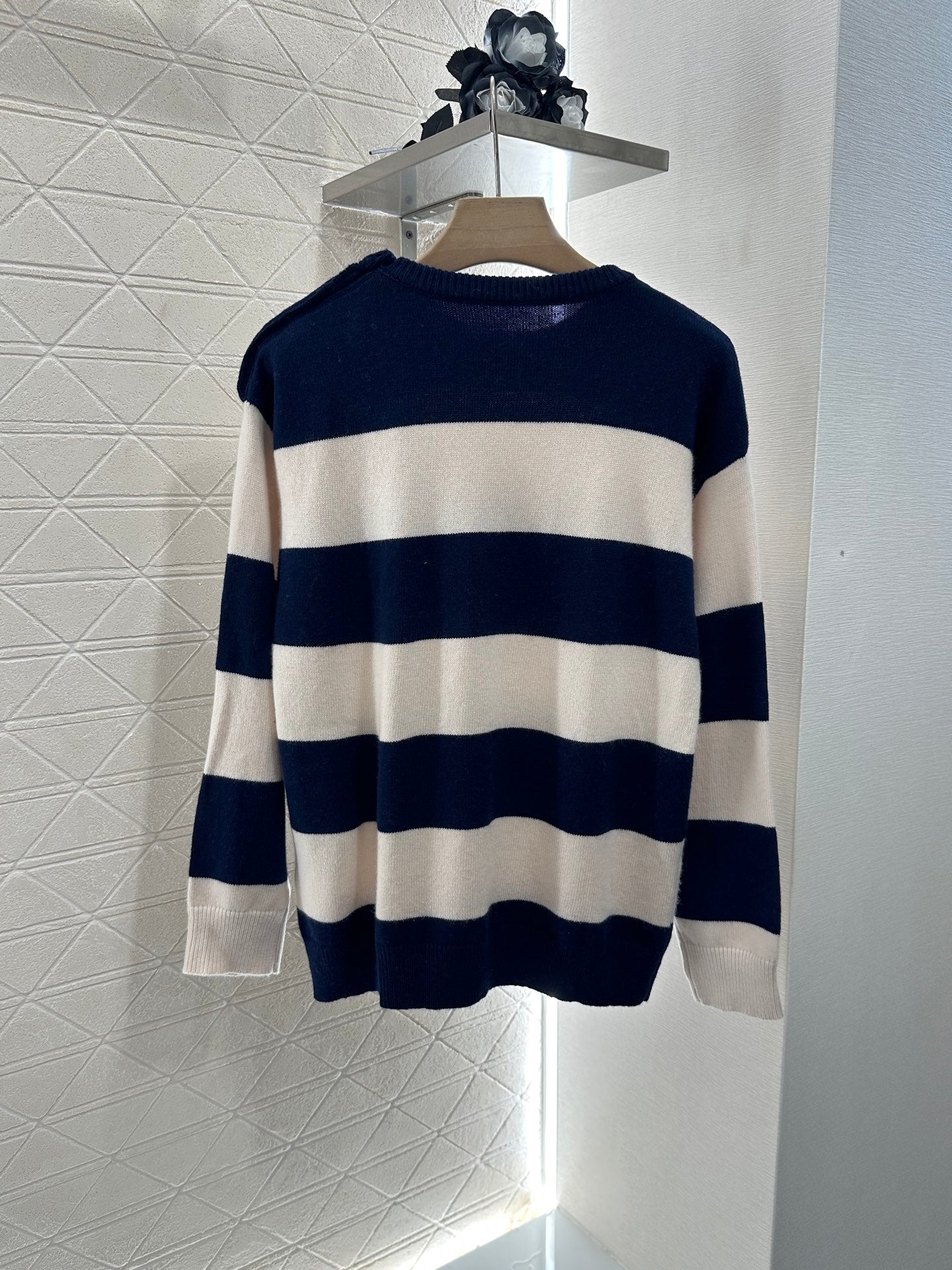 Mi*mi*♥ new product Striped crew neck sweater