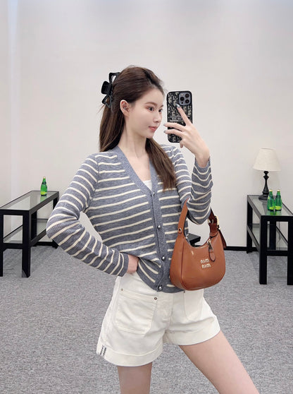 D*♥2025 new products Knitted cardigan