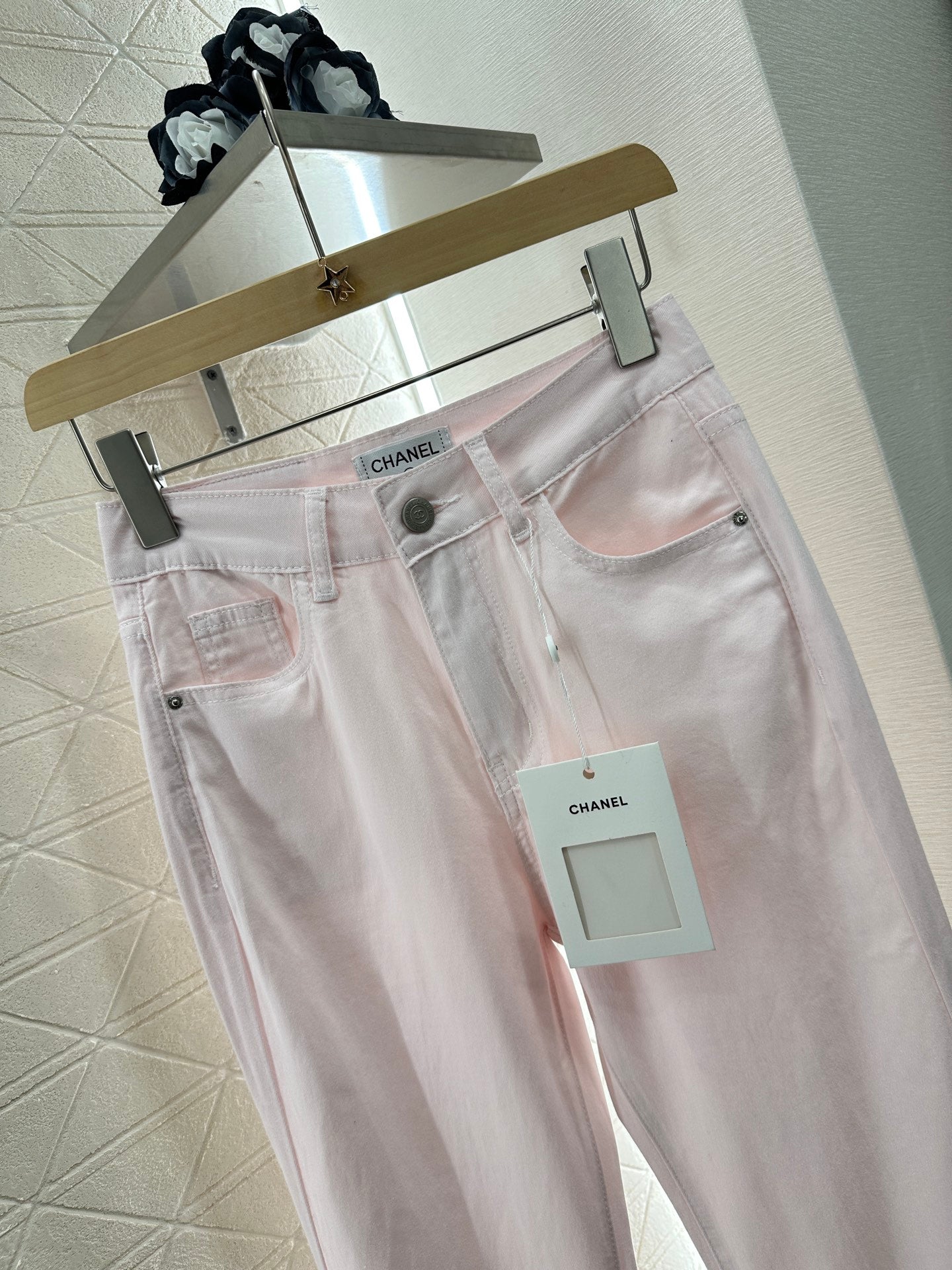 C*♥2025 new product Hollow embroidered jeans