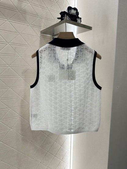 L*♥2025 new product Hollow knitted vest