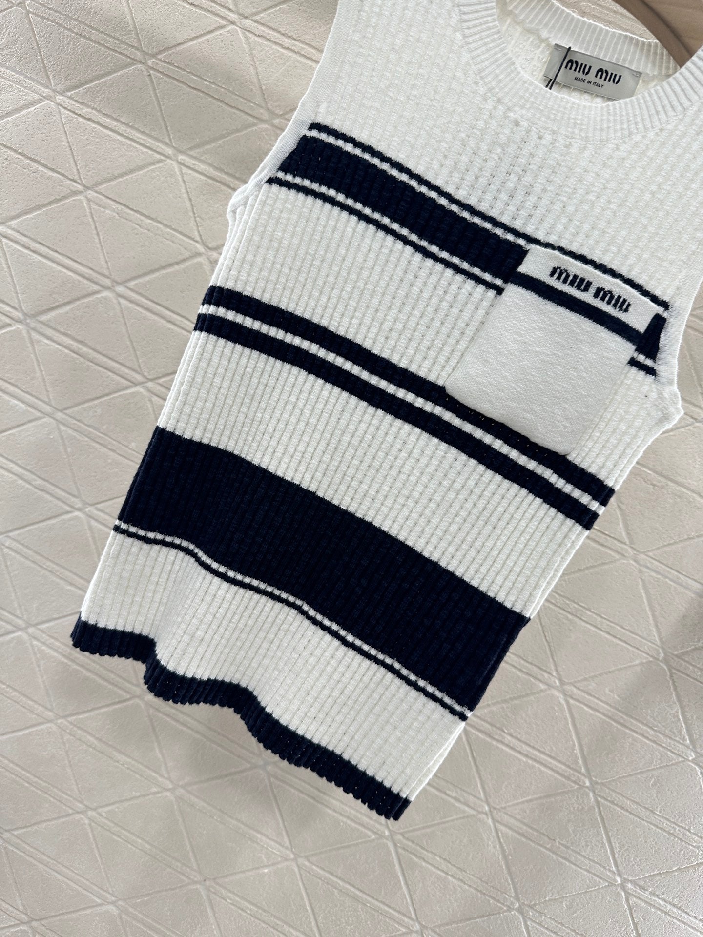 Mi*mi*♥2025 new product Striped knitted vest