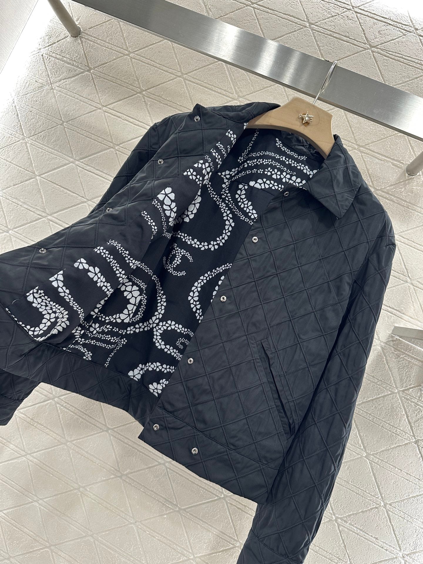 C*♥2025 new product Jacket and cropped pants set
