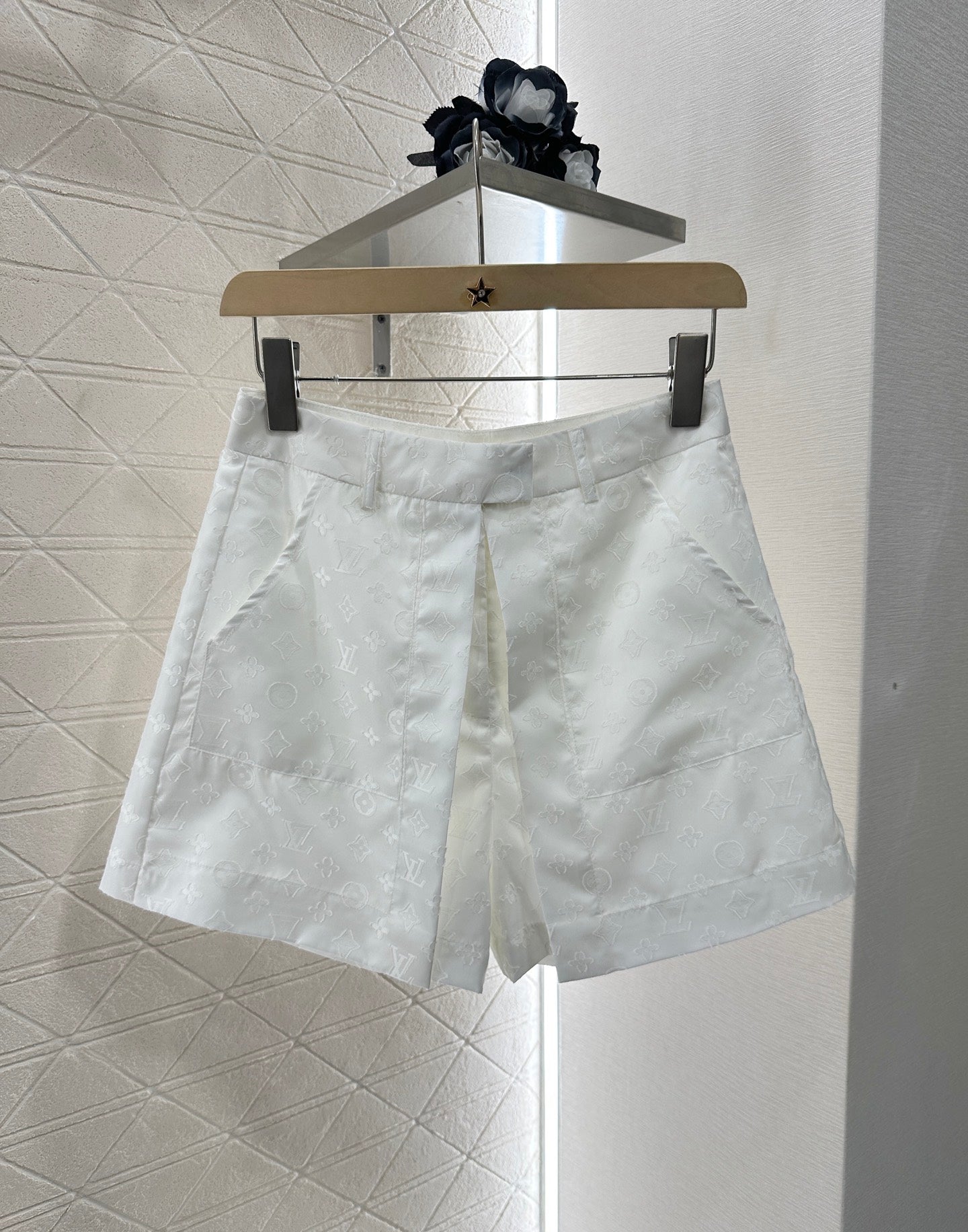 Louis *♥2025 new products Shirt and shorts set