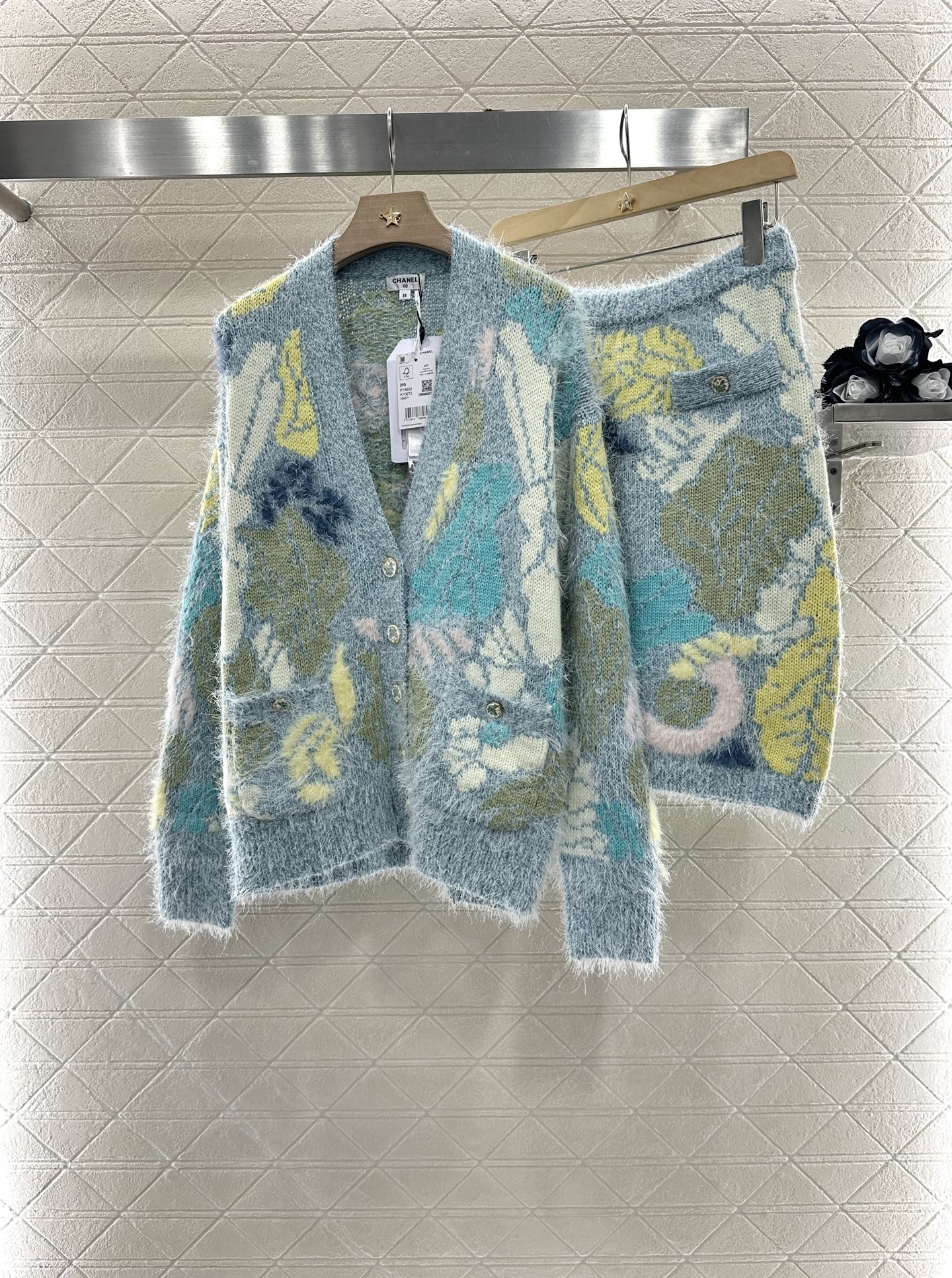 C*♥2025 new products Cardigan and skirt set