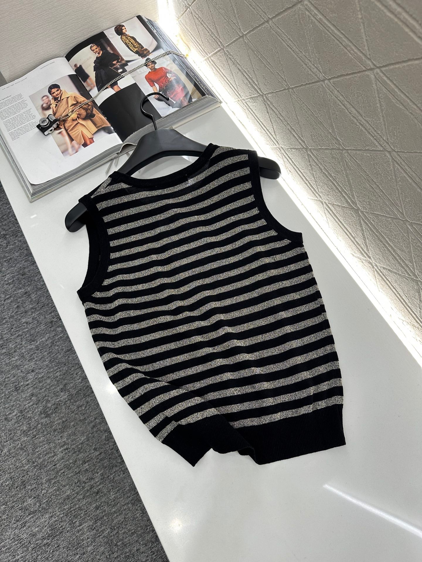 D*♥2025 new product Embroidered knitted vest