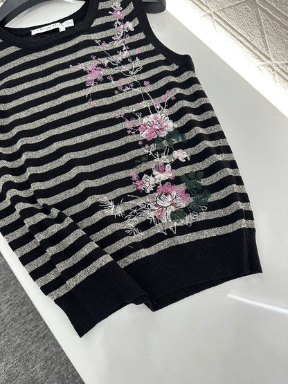 D*♥2025 new product Embroidered knitted vest