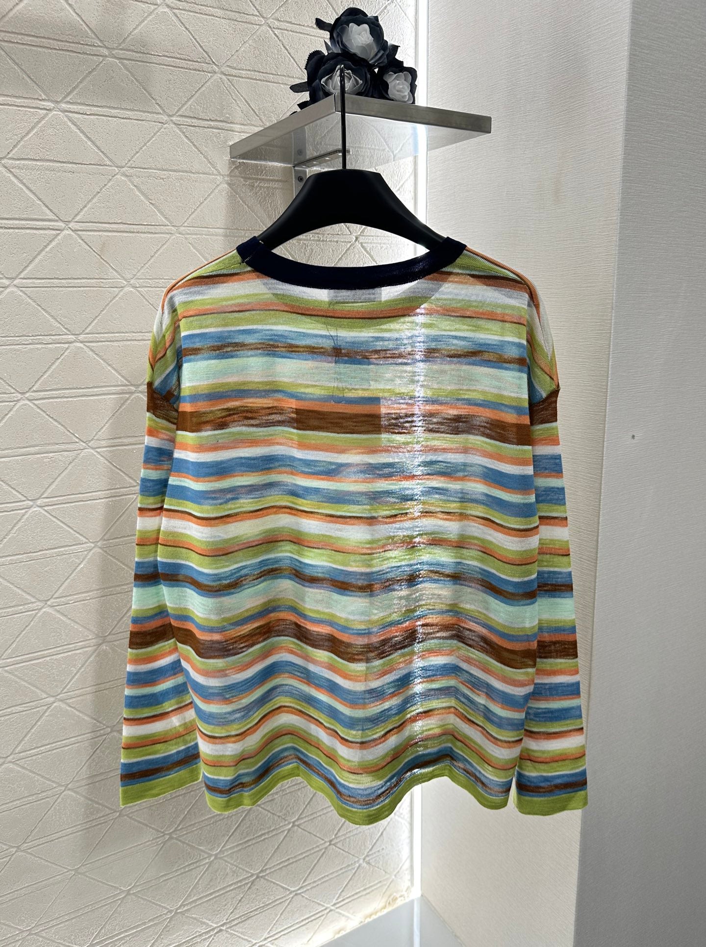 L*♥2025 new product Striped knitted top