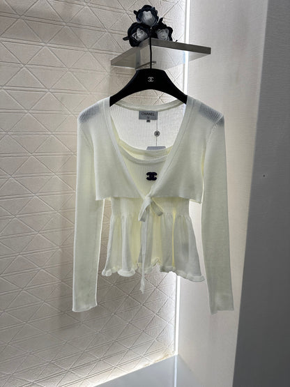 C*♥2025 new product Two-piece suspender cardigan set