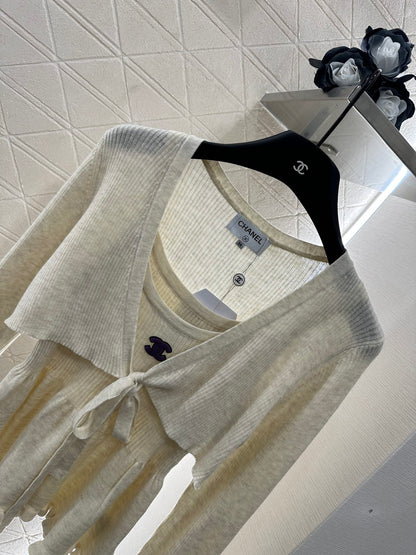 C*♥ new product Two-piece suspender cardigan set