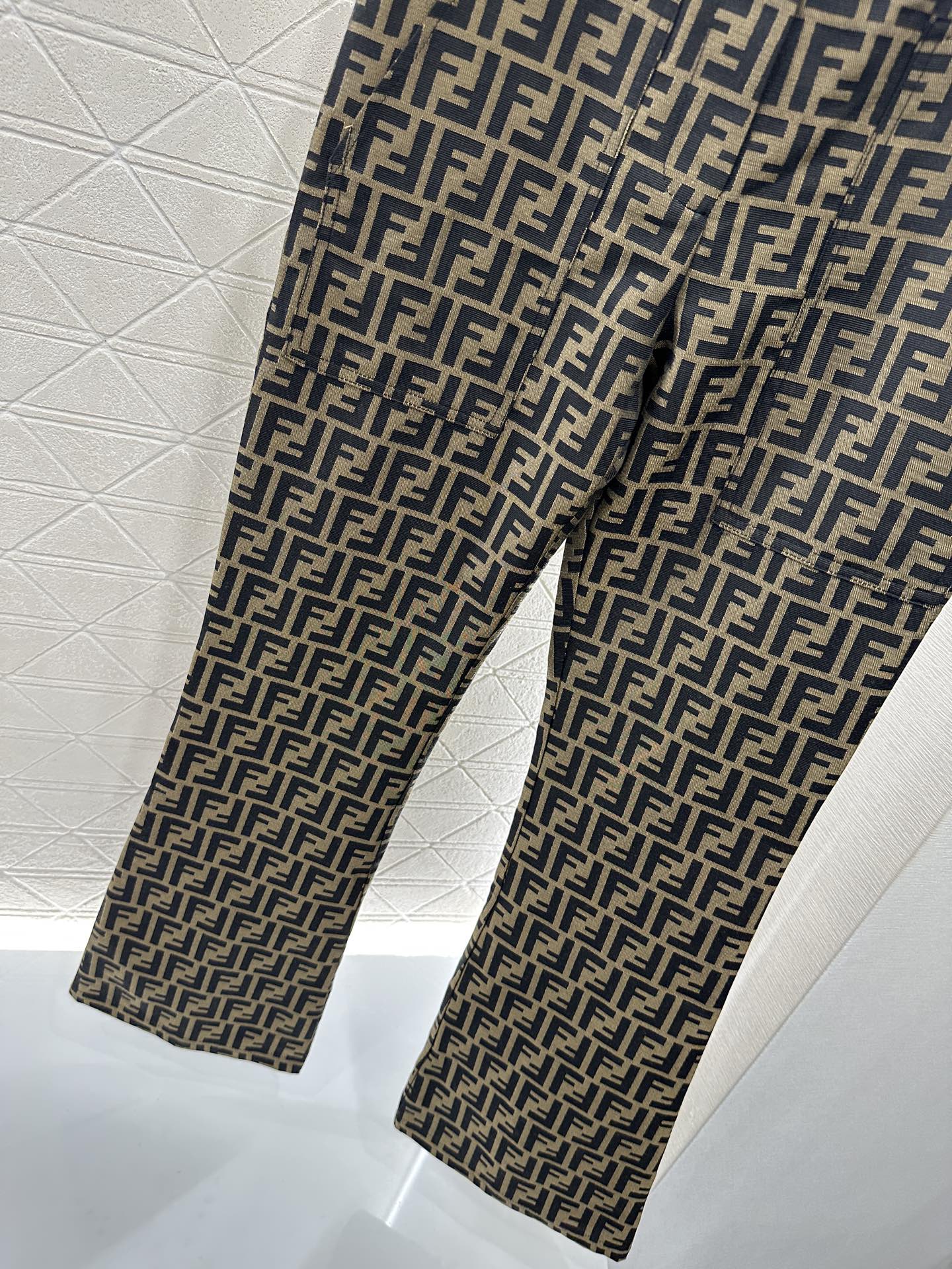 F*♥2025 new product Flared trousers