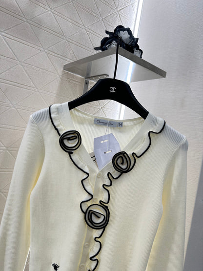D*♥2025 new product Flower knitted cardigan
