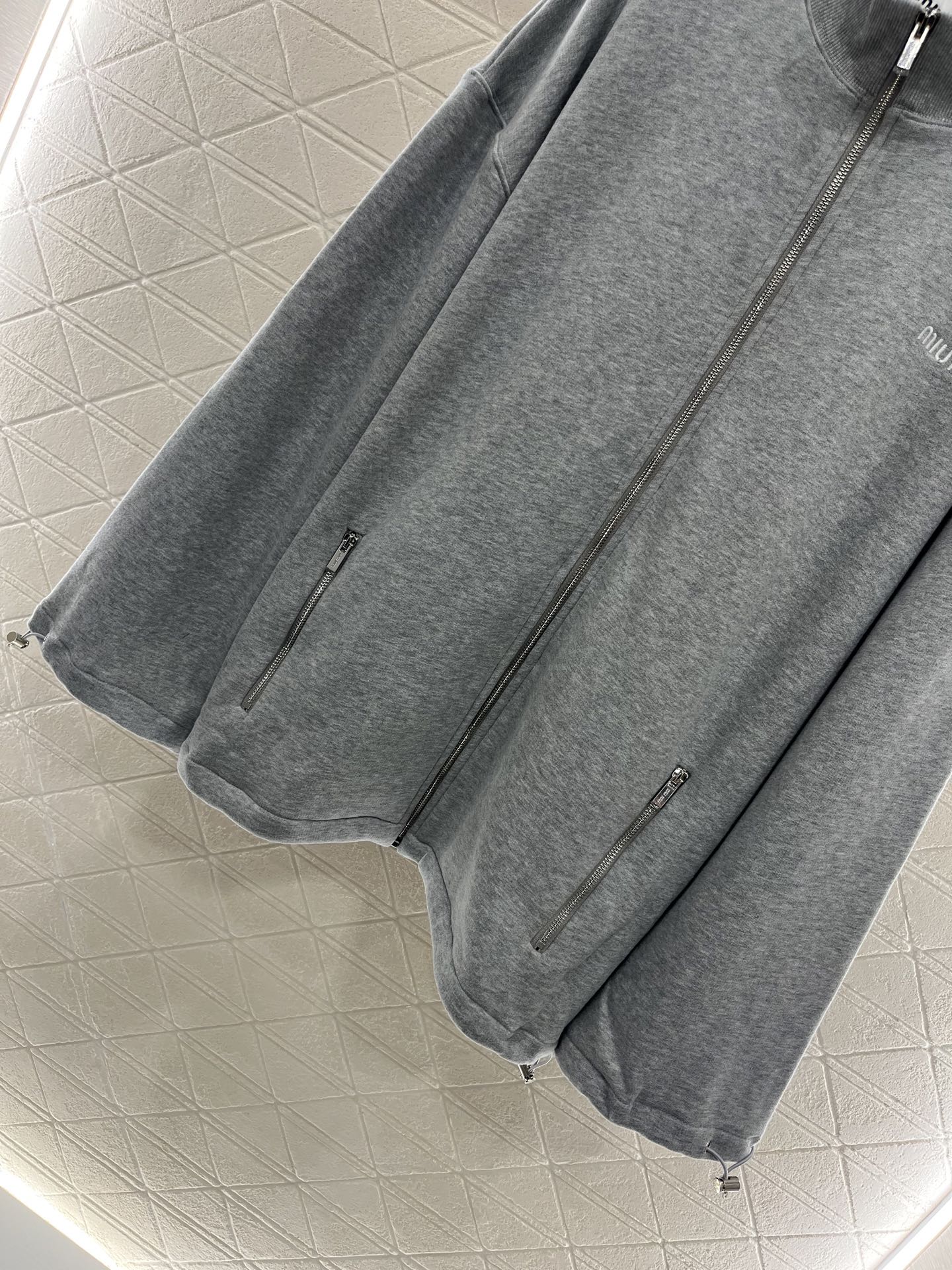 Mi*mi*♥2025 new product Drawstring sweater jacket
