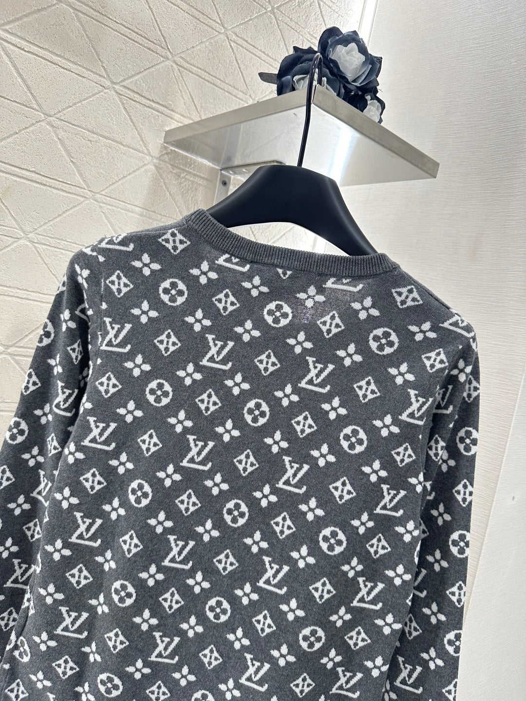 Louis*♥2025 new product Chain knitted long sleeves
