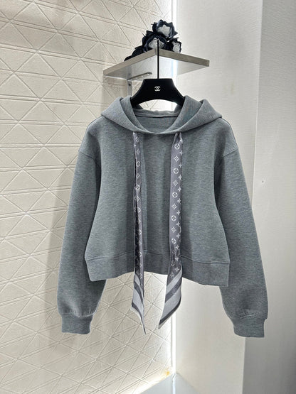 Louis*♥2025 new products Silk sweater skirt set