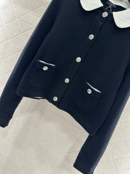C*♥2025 New Arrival Knitted Cardigan