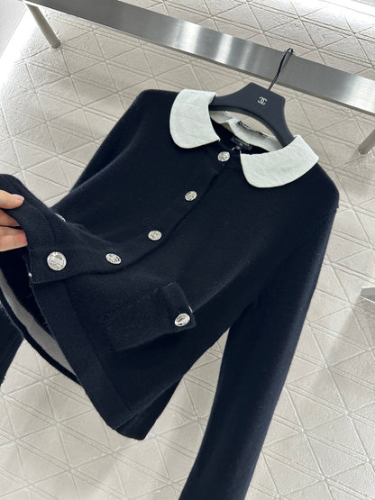 C*♥2025 New Arrival Knitted Cardigan