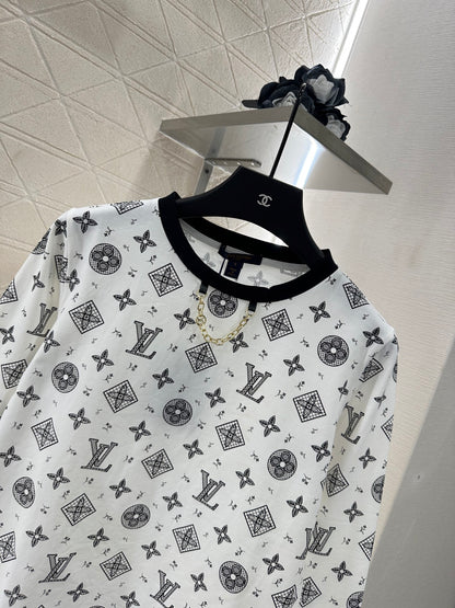 Louis*♥2025 New Arrivals Chain Long Sleeves