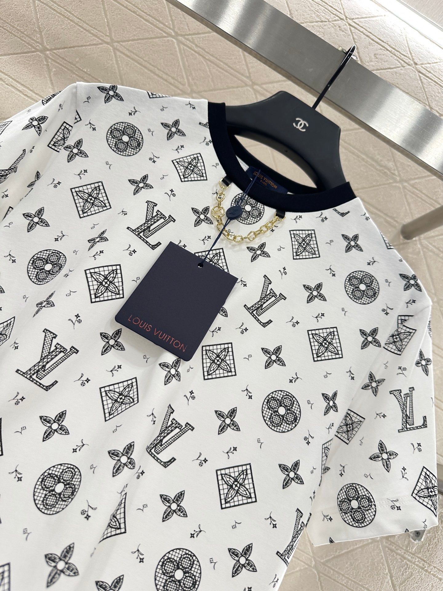 Louis*♥2025 New Arrivals Chain Short Sleeve
