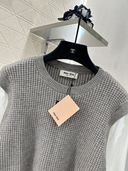 Mimi*♥2025 New Arrival Knitted long-sleeved top