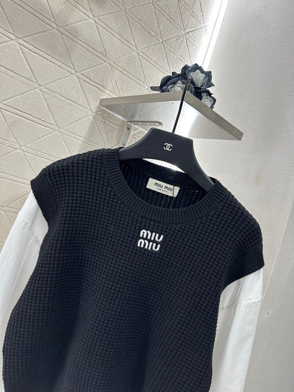 Mimi*♥2025 New Arrival Knitted long-sleeved top