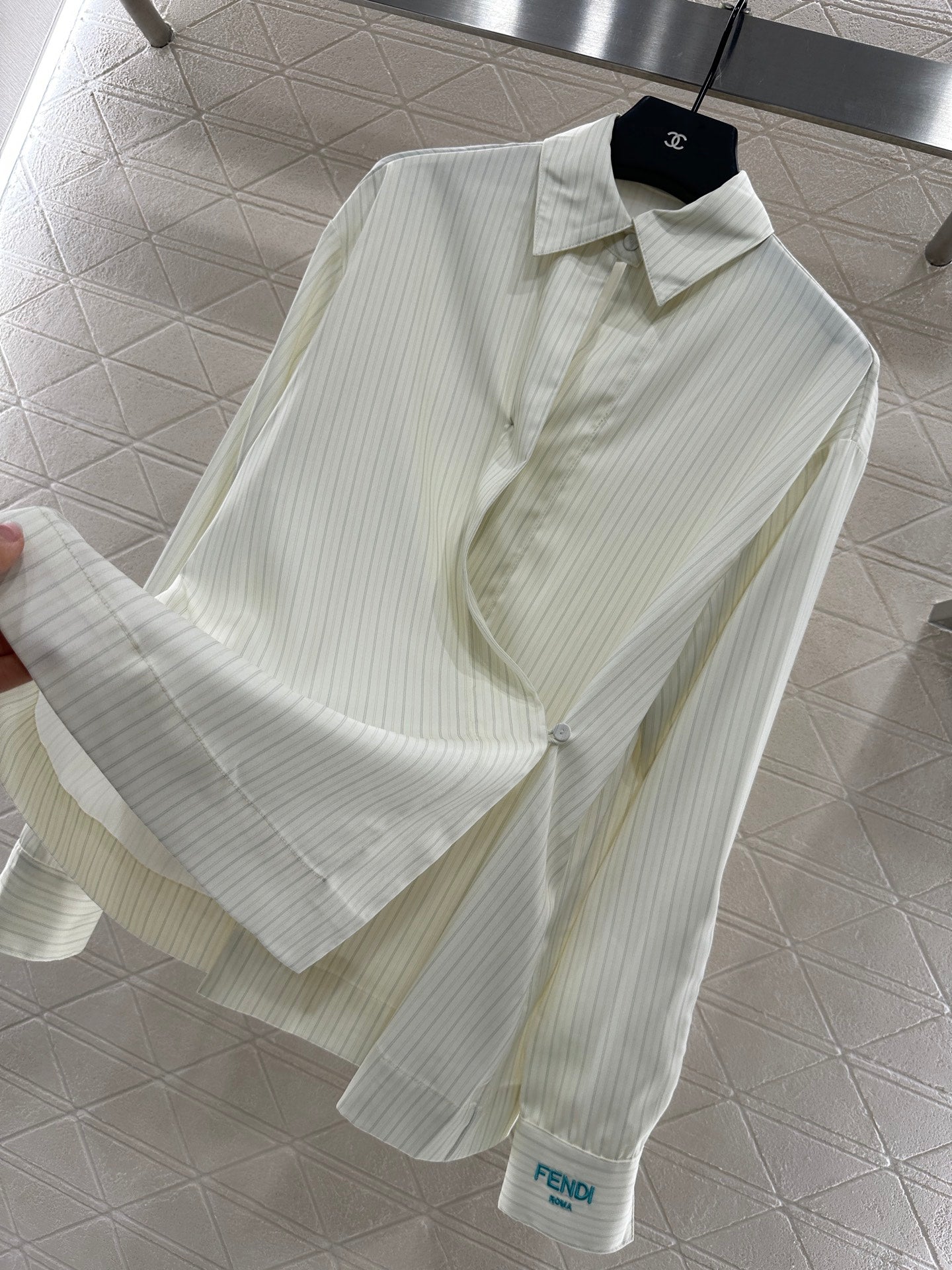 F*♥2025 New Arrival Long-sleeved shirt
