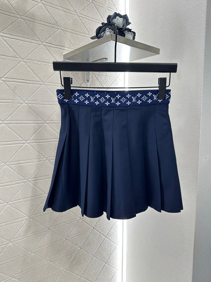 Louis*♥ 2025 New Arrivals Reversible Jacket and Skirt Set