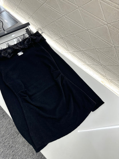 C*♥2025 New Arrival Knitted Long-Sleeved Skirt Set
