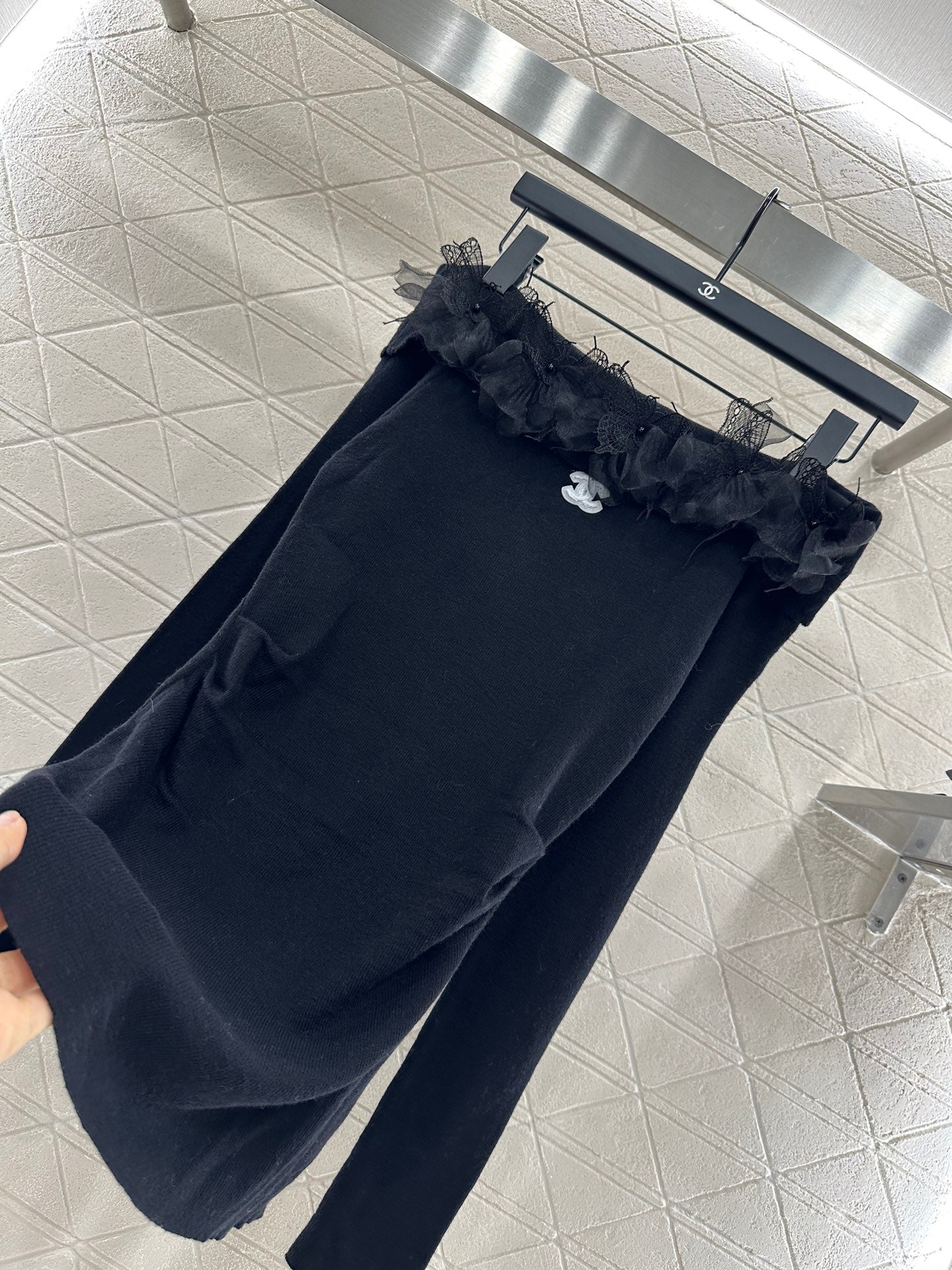 C*♥2025 New Arrival Knitted Long-Sleeved Skirt Set