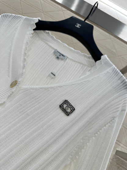 C*♥2025 New Arrival Knitted Cardigan
