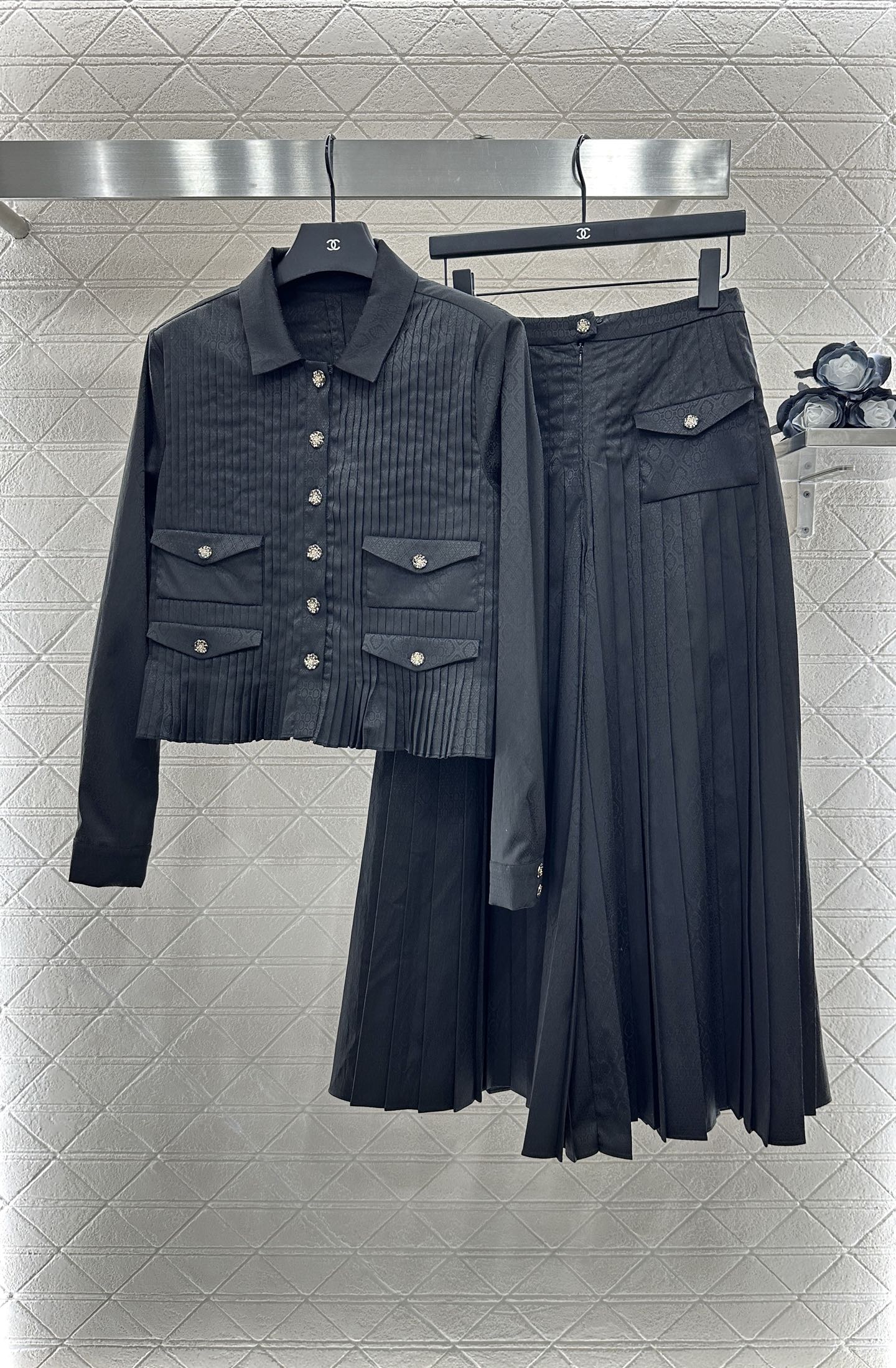 C*♥2025 New Arrival Long-sleeved shirt and culottes set