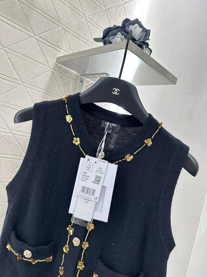C*♥2025 New Arrival Beaded Knit Vest