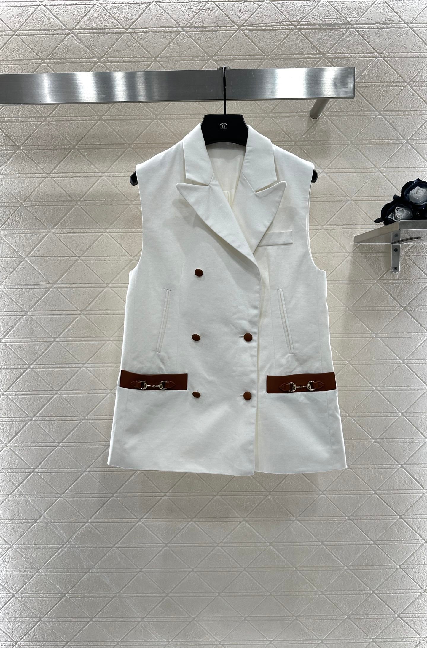 G*♥ 2025 New Arrivals Suit, vest, and skirt set
