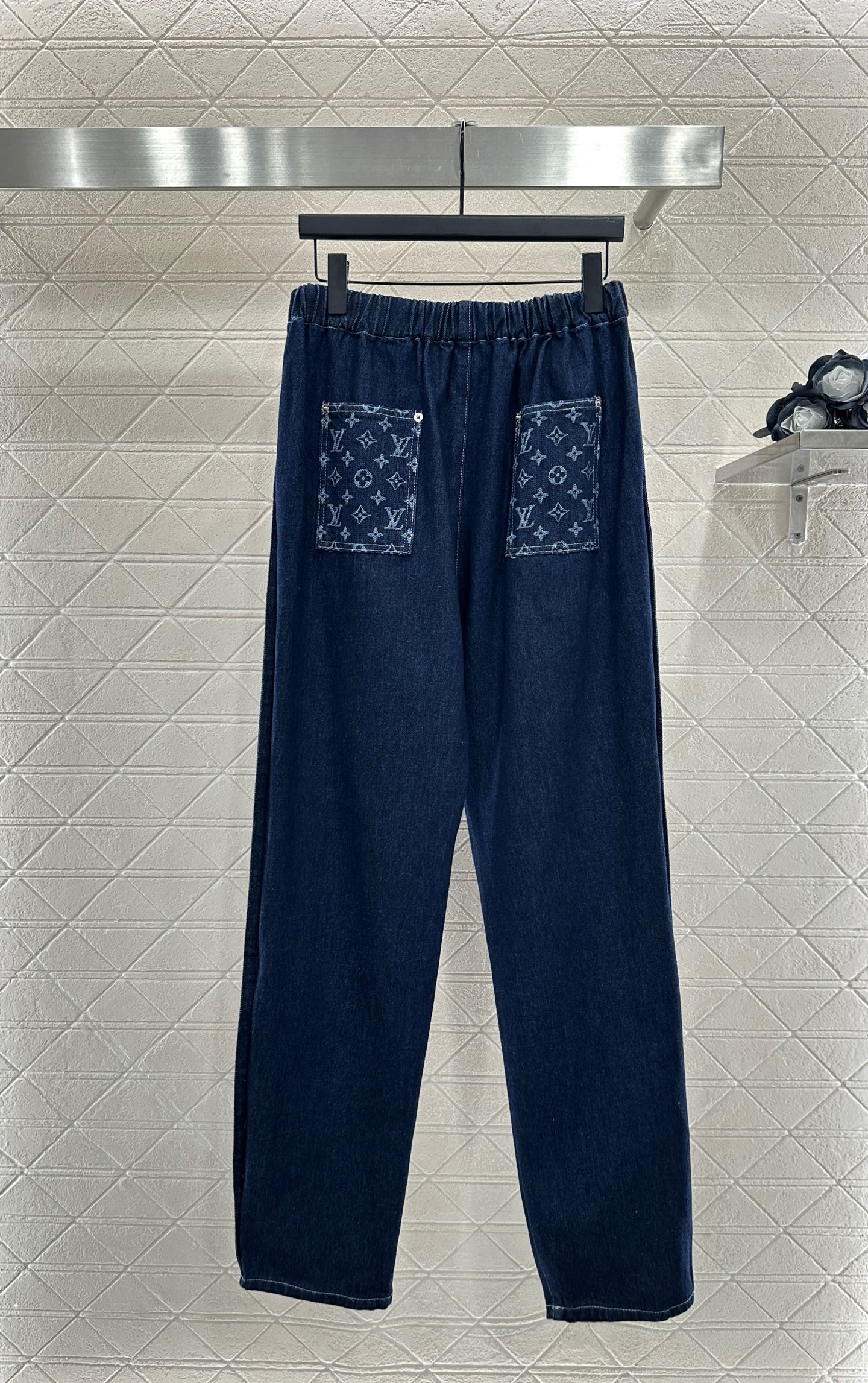 Louis*♥2025 New Arrivals Jacket and Pants Set