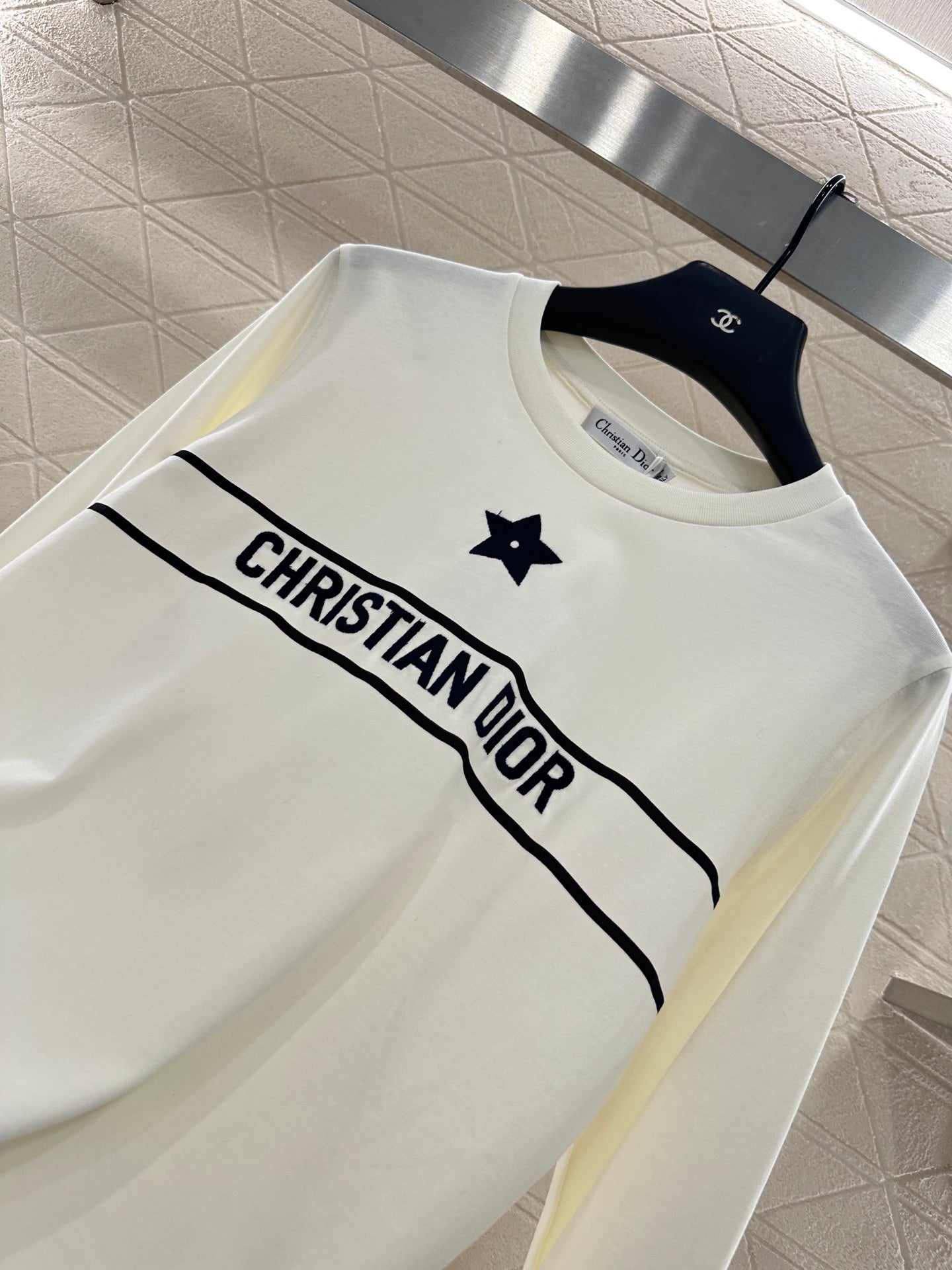 D*♥2025 New Arrival Embroidered Base Layer Shirt