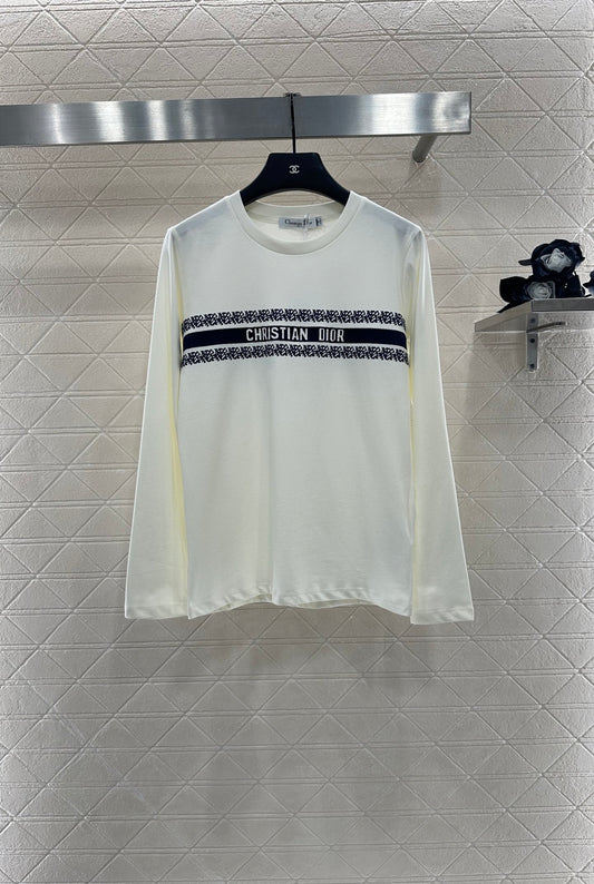 D*♥2025 New Arrival Embroidered Base Layer Shirt