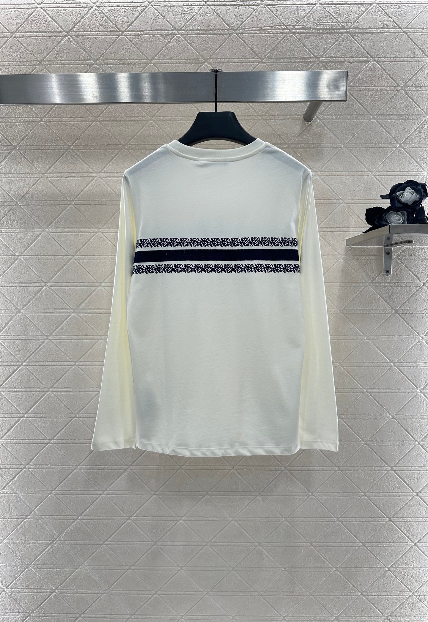 D*♥2025 New Arrival Embroidered Base Layer Shirt