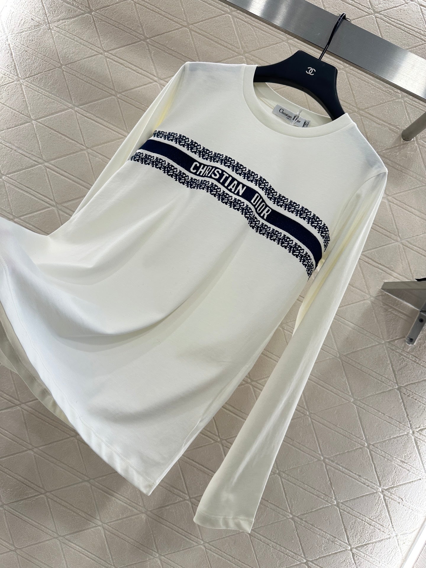 D*♥2025 New Arrival Embroidered Base Layer Shirt
