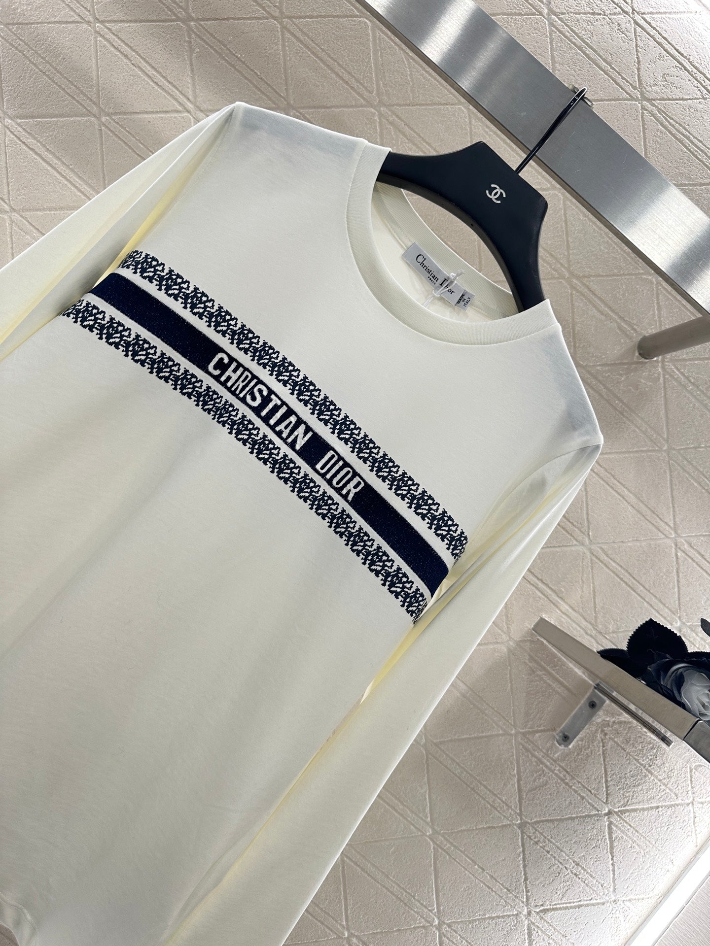 D*♥2025 New Arrival Embroidered Base Layer Shirt