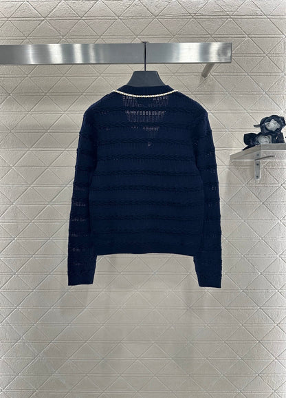 C*♥2025 New Arrival Knitted Cardigan