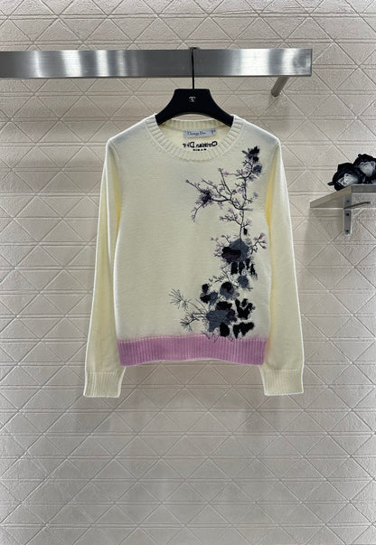 D*♥2025 New Arrival Embroidered Sweater