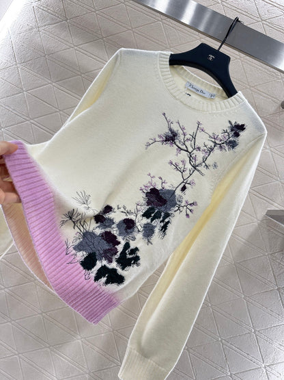 D*♥2025 New Arrival Embroidered Sweater