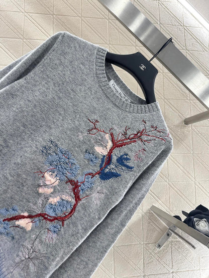 D*♥2025 New Arrival Embroidered Sweater