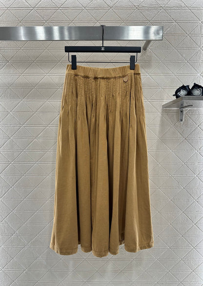 Louis*♥ 2025 New Arrivals Short-sleeved skirt suit