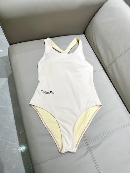 New style L swimsuit