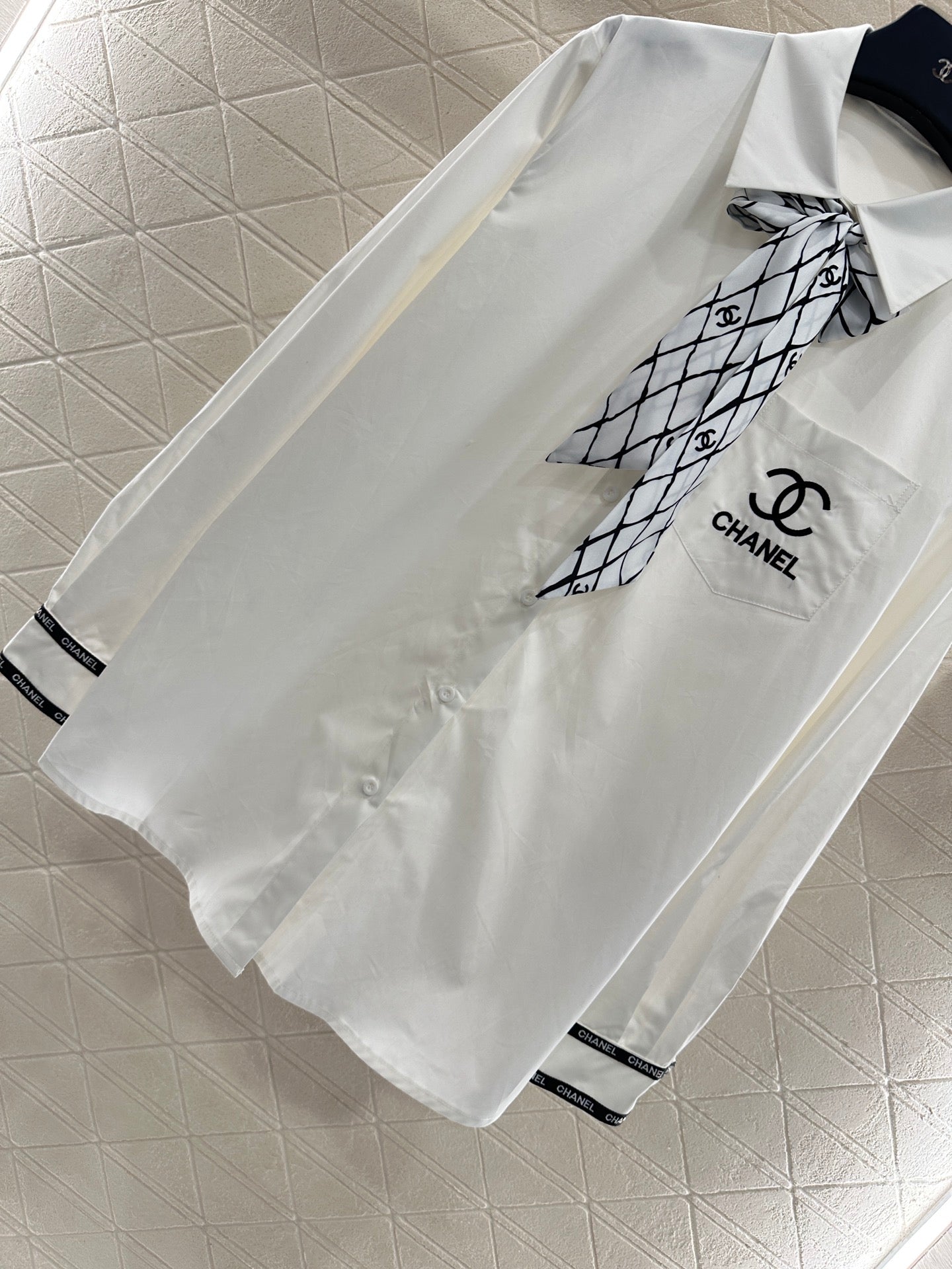 C*♥2025 New Arrival Long-sleeved T-shirt