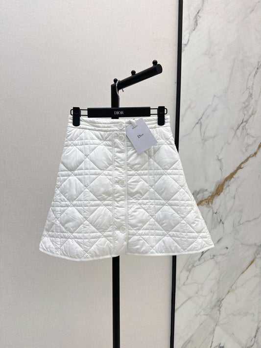 CD New plaid skirt