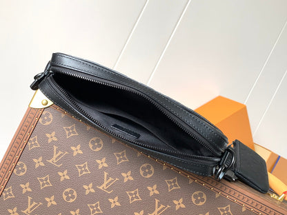 New 💯 ladies' bags