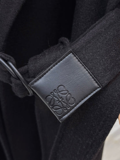 Loe New Belted coat